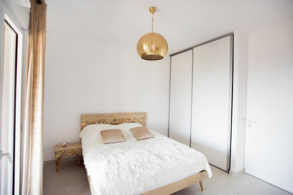 Magnifique Appartement Avec Vue Imprenable La Londe-les-Maures Ngoại thất bức ảnh